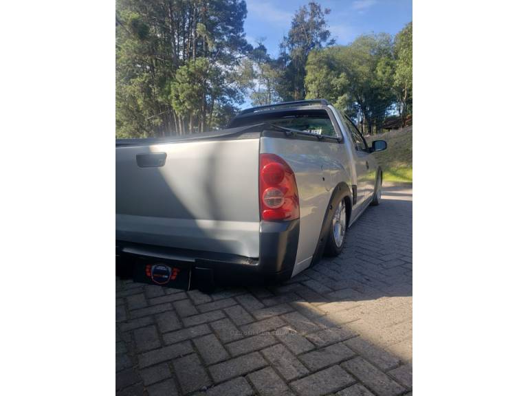 CHEVROLET - MONTANA - 2004/2004 - Prata - R$ 29.900,00