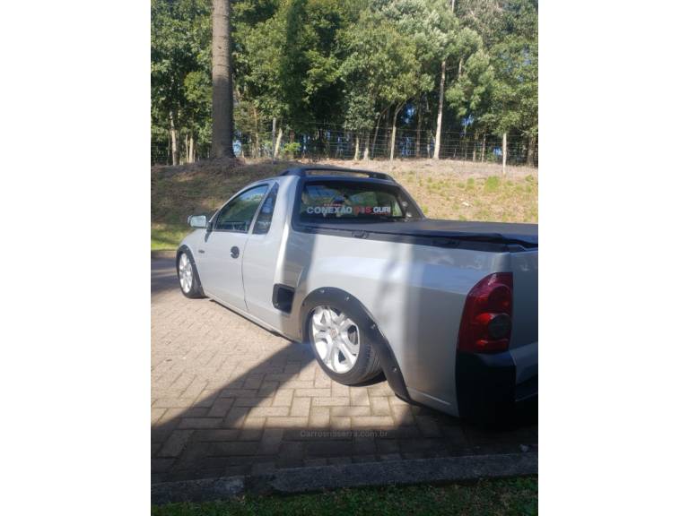 CHEVROLET - MONTANA - 2004/2004 - Prata - R$ 29.900,00