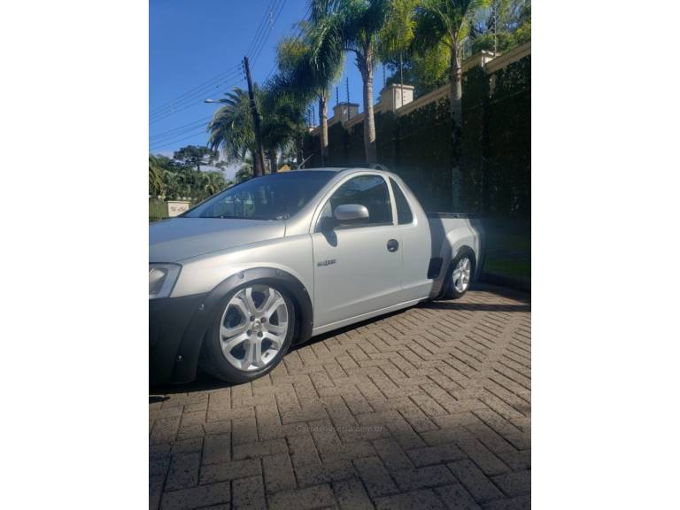 CHEVROLET - MONTANA - 2004/2004 - Prata - R$ 29.900,00